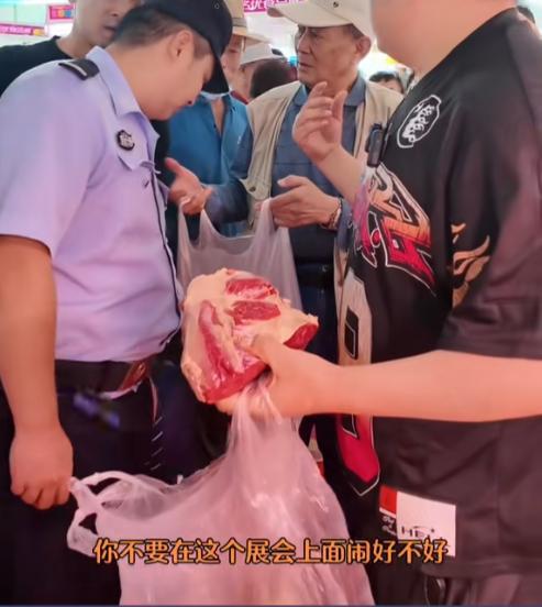 商家“挂牛尾卖猪肉”后续：猪肉抹牛油监管局罚款16万大快人心(图6)