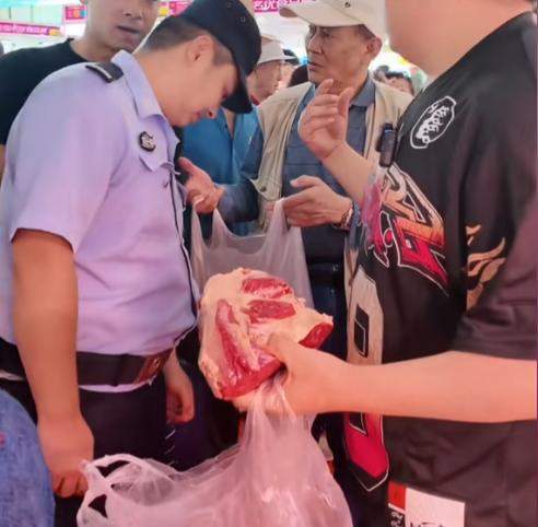 商家“挂牛尾卖猪肉”后续：猪肉抹牛油监管局罚款16万大快人心(图14)